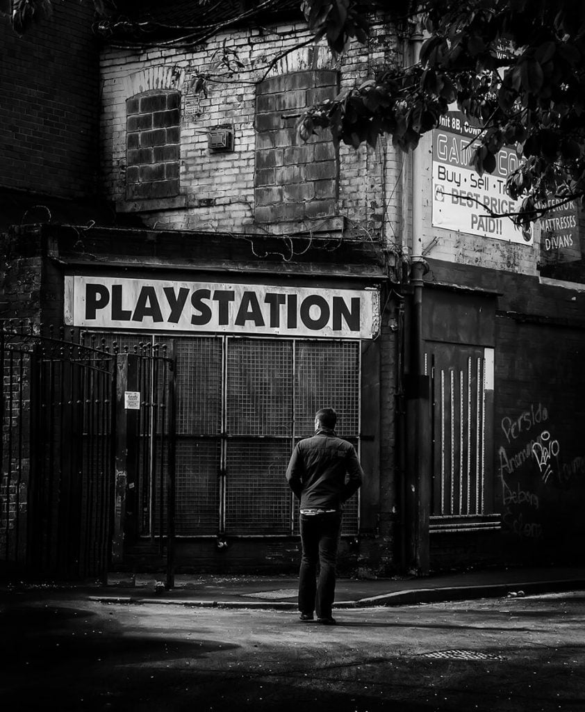 Closed down store, Harehills